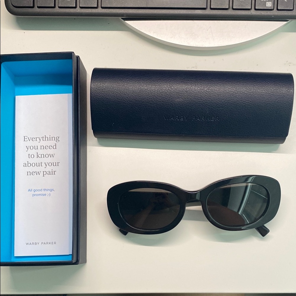 Warby Parker - Carmel Black Unisex Sunglasses